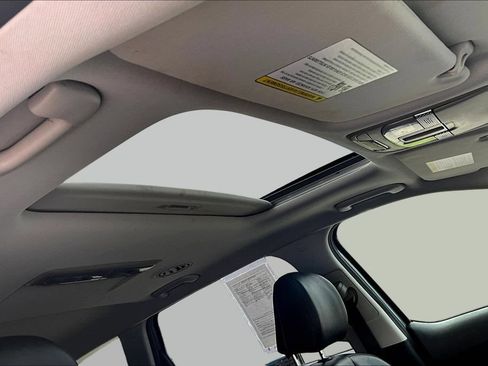 Used 2020 Kia Telluride S FWD image 26