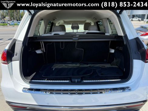 Used 2021 Mercedes-Benz GLS 450 4MATIC image 10