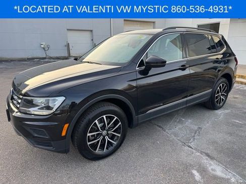 Certified 2021 Volkswagen Tiguan SE w/ Panoramic Sunroof Package image 1