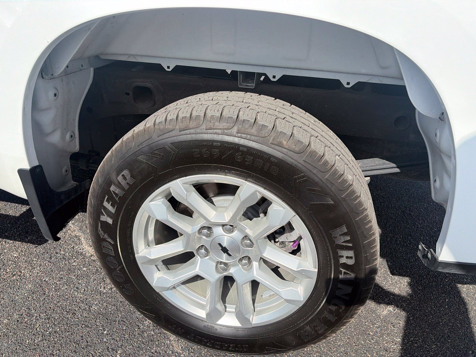 Used 2023 Chevrolet Silverado 1500 RST AWD/4WD image 11