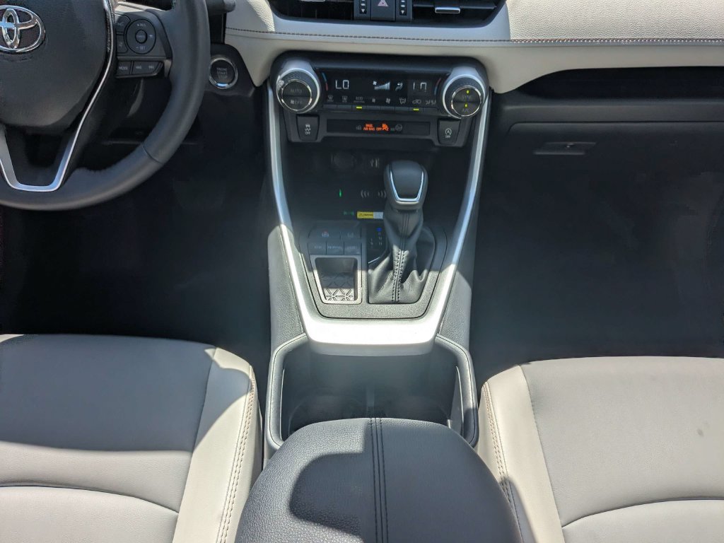 Used 2025 Toyota RAV4 XLE Premium FWD image 20