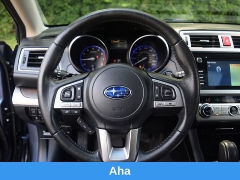 Used 2017 Subaru Outback 2.5i Limited AWD/4WD image 4