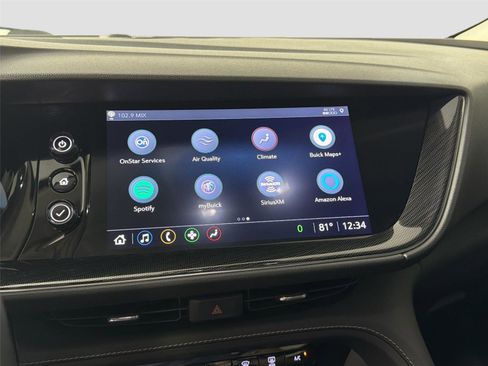 Used 2021 Buick Envision Essence w/ Sport Touring Package FWD image 13
