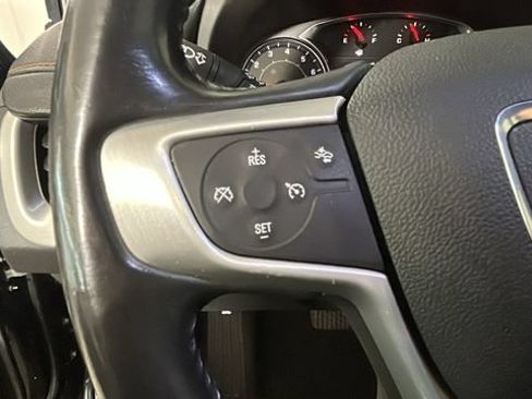 Used 2020 GMC Terrain SLE w/ Driver Convenience Package AWD/4WD image 15