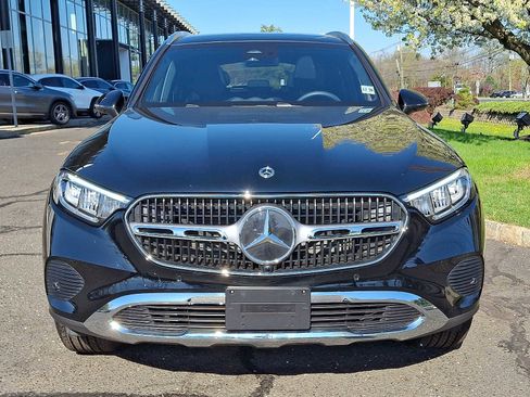 Used 2026 Mercedes-Benz GLC 300 4MATIC image 2
