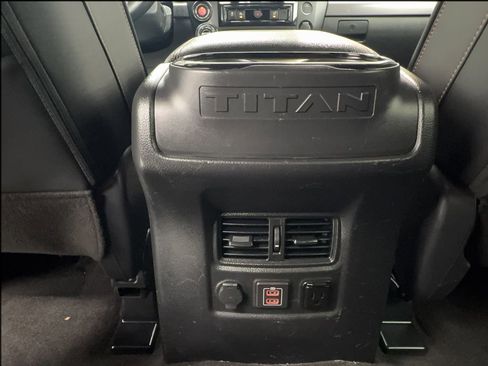 Used 2021 Nissan Titan PRO-4X AWD/4WD image 49