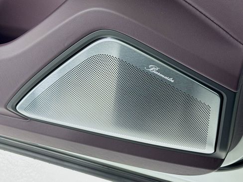 New 2025 Porsche Cayenne Coupe image 12