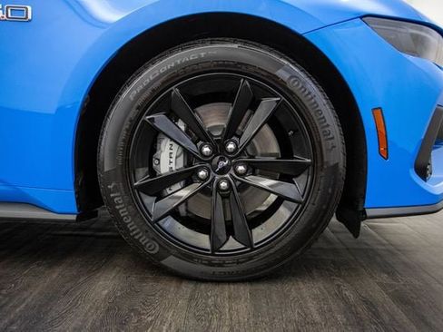 Used 2025 Ford Mustang GT image 38