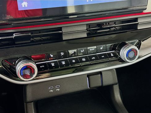 Used 2024 Honda Prologue Touring image 20