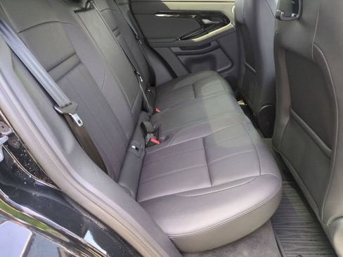 Used 2026 Land Rover Range Rover Evoque S AWD/4WD image 17