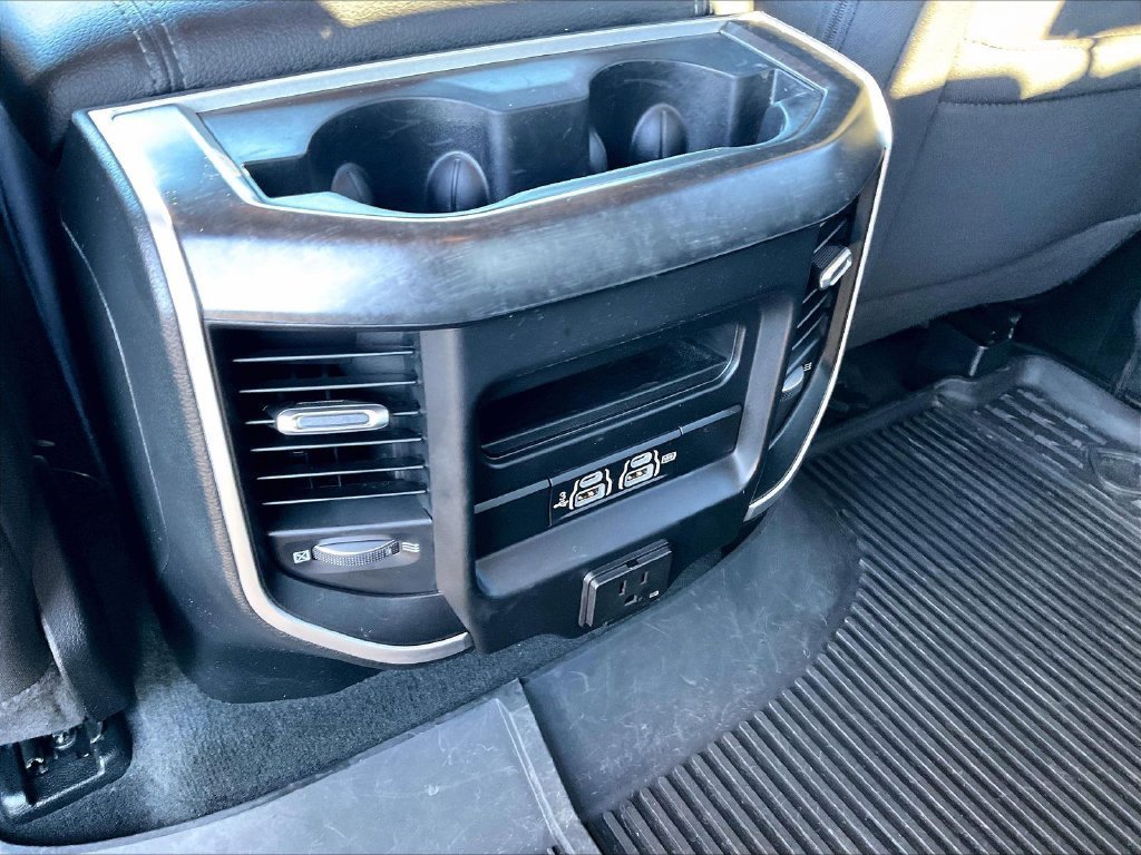 Used 2020 RAM 1500 Big Horn AWD/4WD image 26