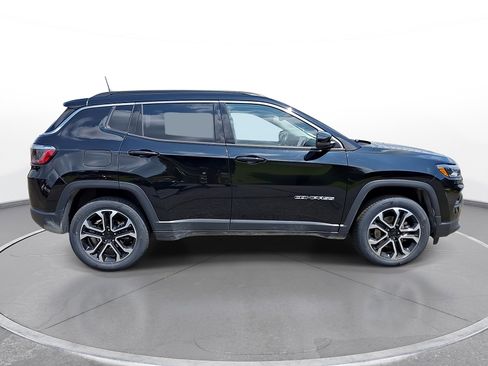 Used 2022 Jeep Compass Limited AWD/4WD image 8
