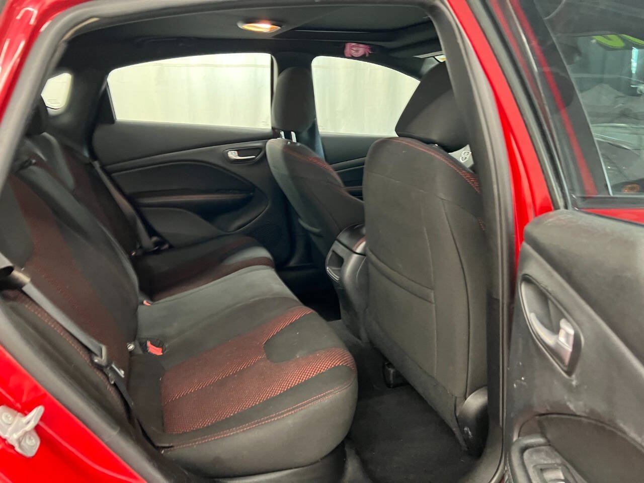 Used 2016 Dodge Dart SXT w/ Sun/Sound Group FWD image 10