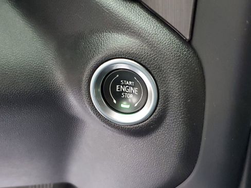 Used 2023 GMC Sierra 2500 AT4 w/ AT4 Premium Plus Package image 28