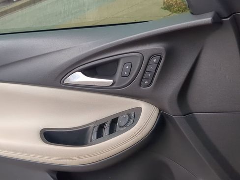 Used 2024 Buick Encore GX Avenir w/ Avenir Convenience Package image 14