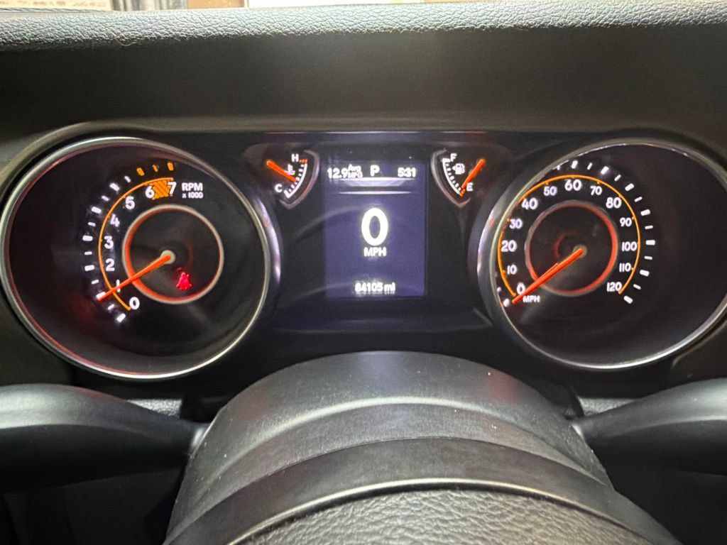 Used 2018 Jeep Wrangler Unlimited Sport S AWD/4WD image 24