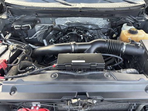 Used 2013 Ford F150 XLT w/ Luxury Equipment Group image 26