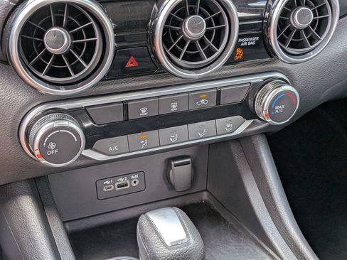 Certified 2023 Nissan Sentra SV FWD image 21