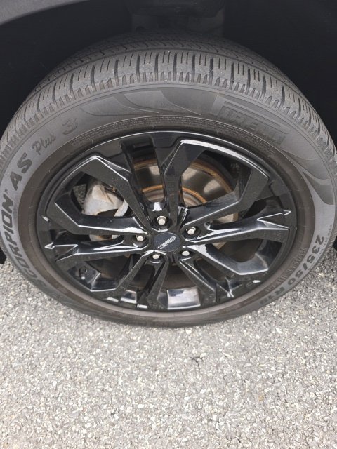 Used 2019 GMC Terrain SLT w/ GMC Pro Grade Package AWD/4WD image 10