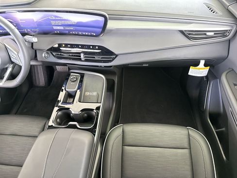 New 2025 Buick Enclave Sport Touring w/ Power Package image 18