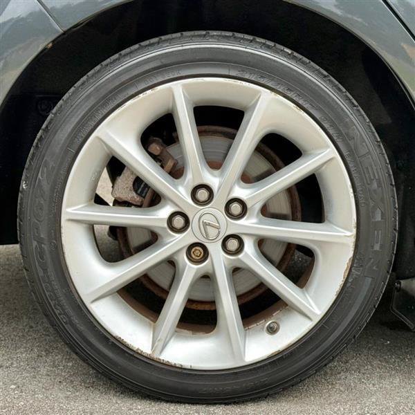 Used 2011 Lexus CT 200h Premium FWD image 24