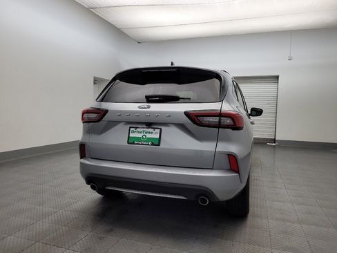 Used 2024 Ford Escape ST-Line image 7
