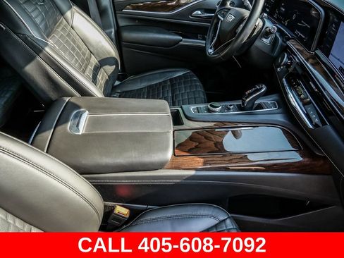 Used 2023 Cadillac Escalade Premium Luxury Platinum w/ LPO, Radiant Package AWD/4WD image 18