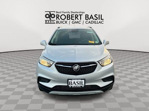 Used 2022 Buick Encore Preferred w/ Safety Package AWD/4WD image 3