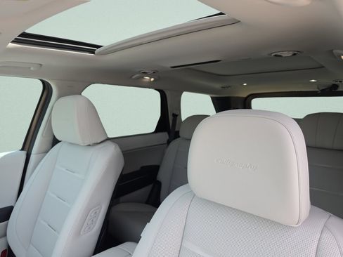 New 2026 Hyundai Palisade Calligraphy FWD image 25