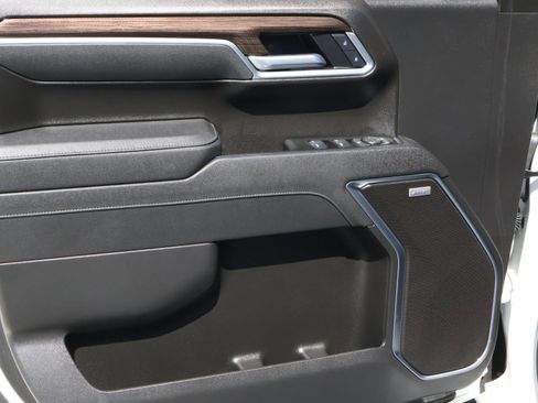 Used 2025 Chevrolet Silverado 1500 RST w/ Texas Edition Plus image 16