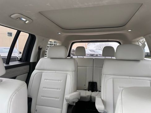 Certified 2025 Hyundai Santa Fe Calligraphy image 16