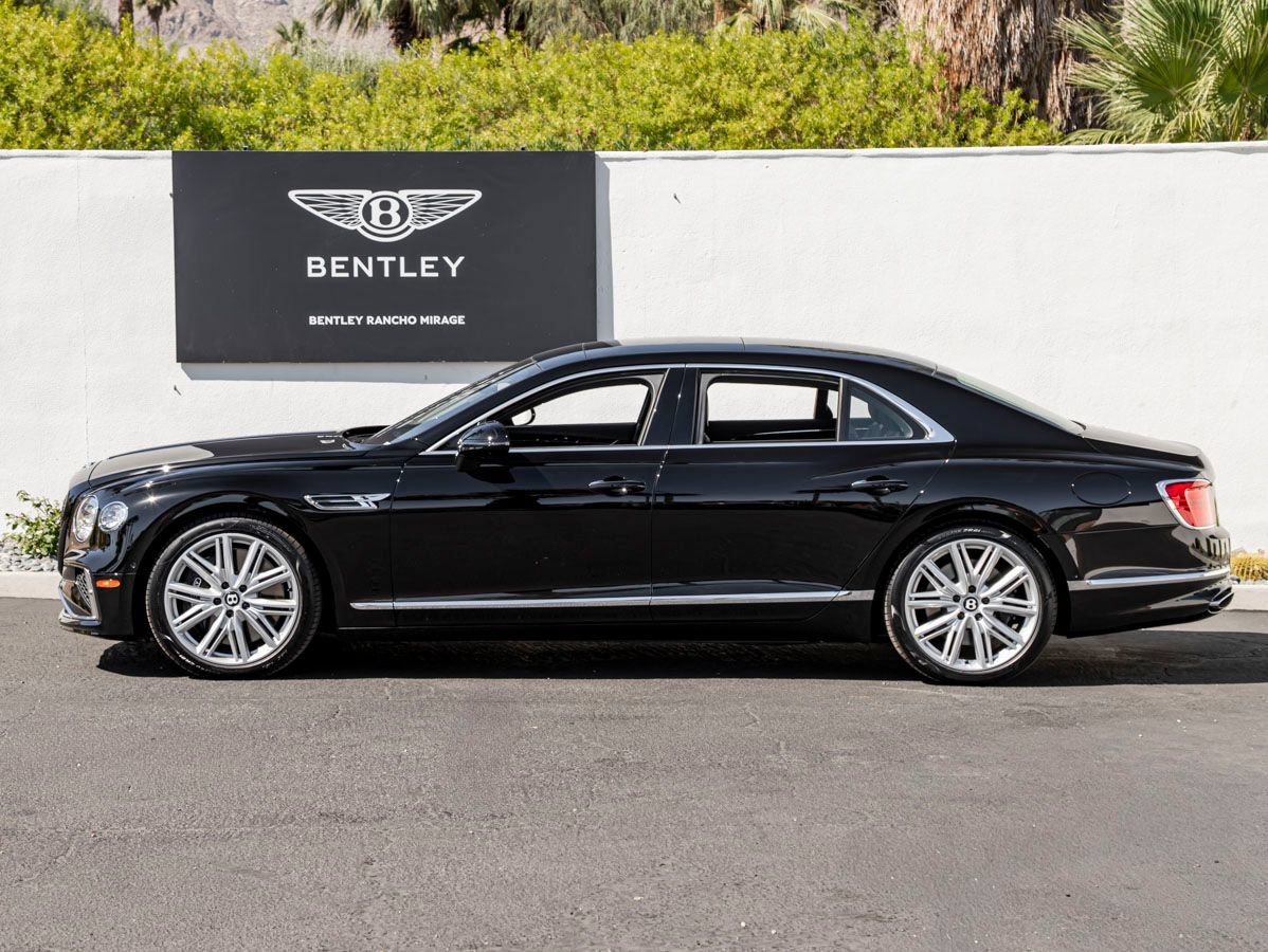 Used 2026 Bentley Flying Spur V8 AWD/4WD image 11