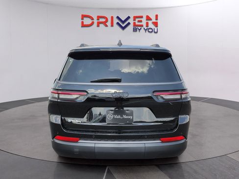 New 2026 Jeep Grand Cherokee L Limited image 4