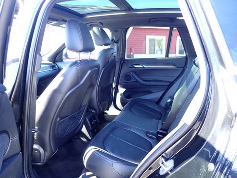 Used 2016 BMW X1 xDrive28i AWD/4WD image 9