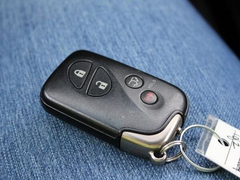 Used 2015 Lexus RX 450h AWD image 23