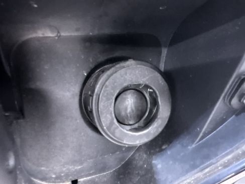 Used 2024 Chevrolet Colorado LT w/ LT Convenience Package III image 39