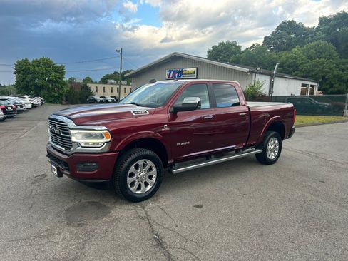 Used 2020 RAM 2500 Laramie AWD/4WD image 3