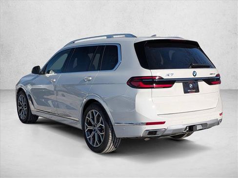 Used 2026 BMW X7 xDrive40i w/ Premium Package AWD/4WD image 8