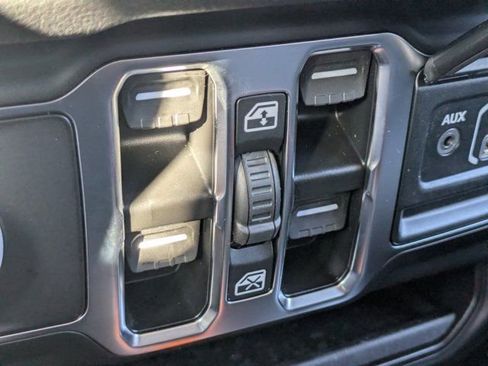 New 2025 Jeep Wrangler Sport S image 20