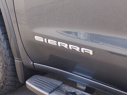 Certified 2021 GMC Sierra 1500 SLT w/ SLT Premium Plus Package image 33