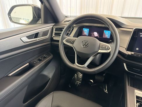New 2026 Volkswagen Atlas Cross Sport SE AWD/4WD image 26