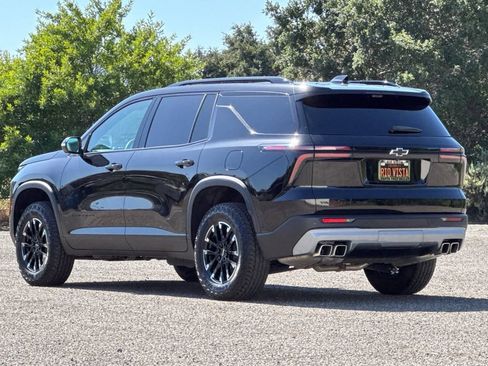 Certified 2026 Chevrolet Traverse Z71 w/ Enhanced Driving Package AWD/4WD image 6