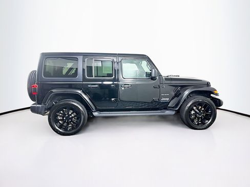 Used 2023 Jeep Wrangler Unlimited Sahara w/ Cold Weather Group AWD/4WD image 10