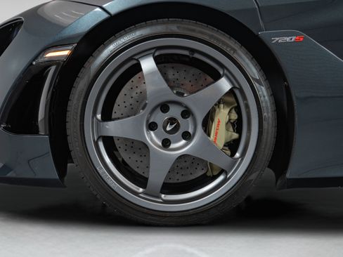 Used 2021 McLaren 720S RWD image 24