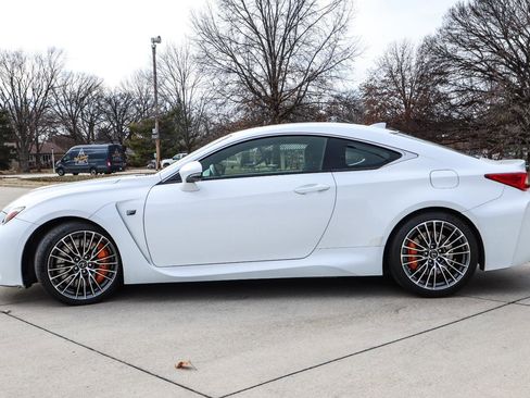 Used 2016 Lexus RC F image 4