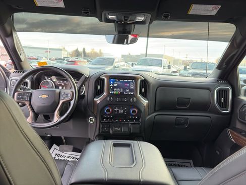 Used 2022 Chevrolet Silverado 3500 High Country w/ Z71 Off-Road Package AWD/4WD image 24