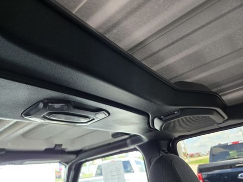 Used 2023 Jeep Wrangler Unlimited w/ Cold Weather Group AWD/4WD image 34