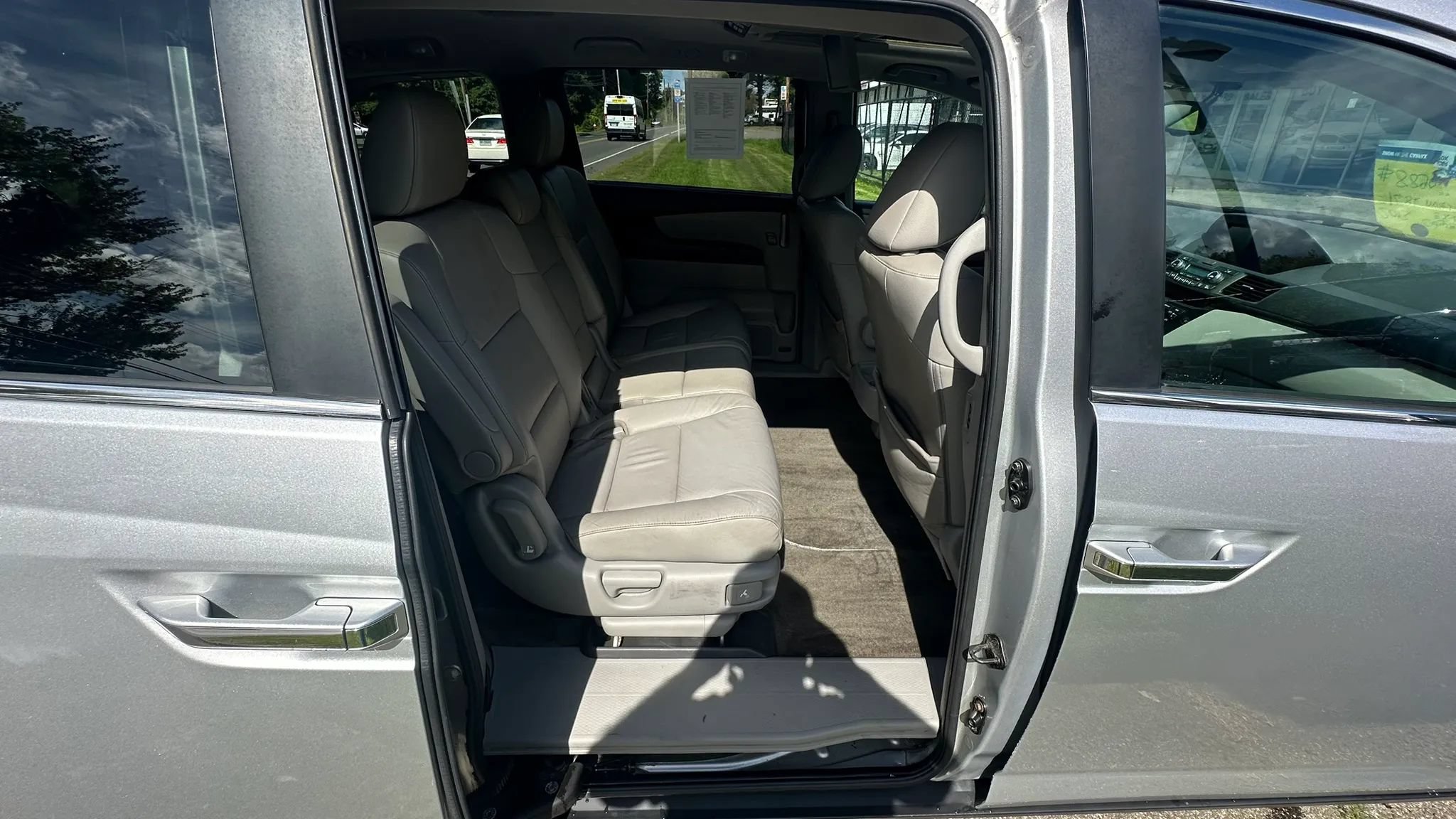 Used 2013 Honda Odyssey EX-L image 35