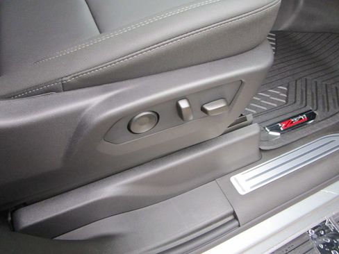 New 2026 Chevrolet Silverado 1500 LTZ image 31