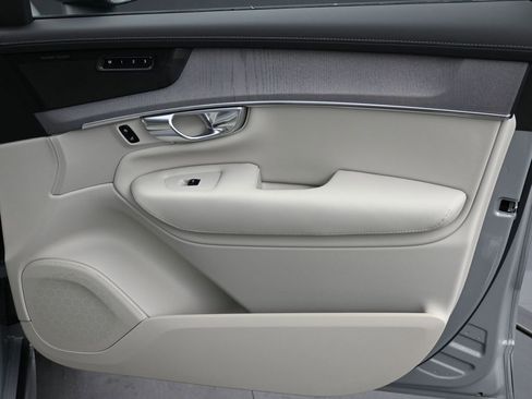 New 2026 Volvo XC90 B6 Ultra w/ Lounge Package AWD/4WD image 14